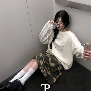 / 래빈 오버핏  별 프린팅 단가라 레이어드 긴팔티