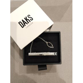 2024  F/W DAKS 백금도금 DD 골드큐빅 넥타이핀 (DKF1ACTP249S1)