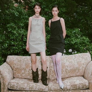 레이브 Neck Shirring Fit Mini Dress in Black VW4MO222-10