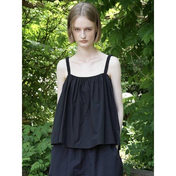 [리퍼브] BRI SLEEVELESS BANDING SHIRRING BLOUSE (BLACK)