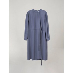 HALF NECK SHIRRING DRESS_VINTAGE BLUE