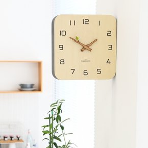 나뭇잎 시계바늘 디자인의 우드 양면 인테리어 벽시계