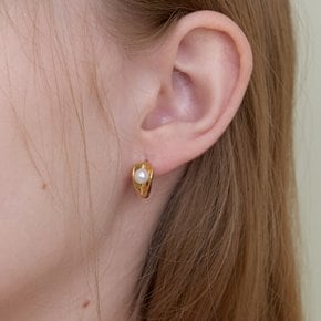 PRE409 Bold Pearl Ring Earring