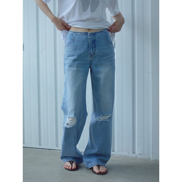 Demaged Denim Pants