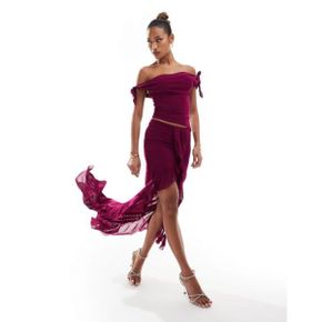 4883926 Murci Exclusive mesh knot detail off-shoulder top and ruffle maxi skirt set in pur