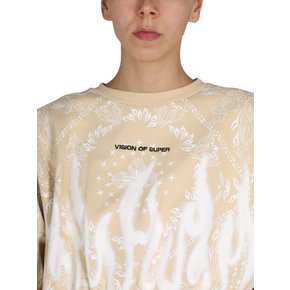 [해외배송] 22 S/S 비전 오브 슈퍼 페이슬리 패턴 맨투맨 VSD00214SFML_BEIGE B0040180828