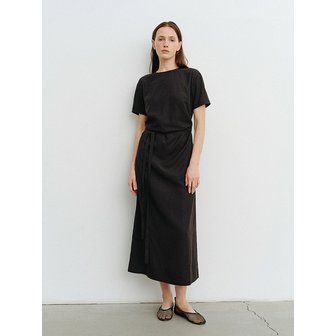 모한 TVR DRAPED WAIST DRESS_2COLORS