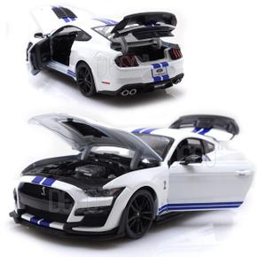 아트박스/마이스토 1:18 포드 머스탱 쉘비 GT500 화이트 미니카