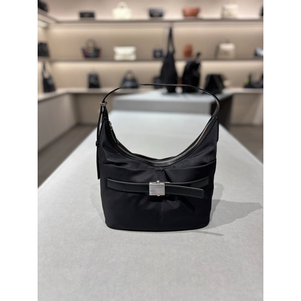 [파주점] 노바 나일론 토트백 24 Nova Tote Nylon RCBTX24665BKX