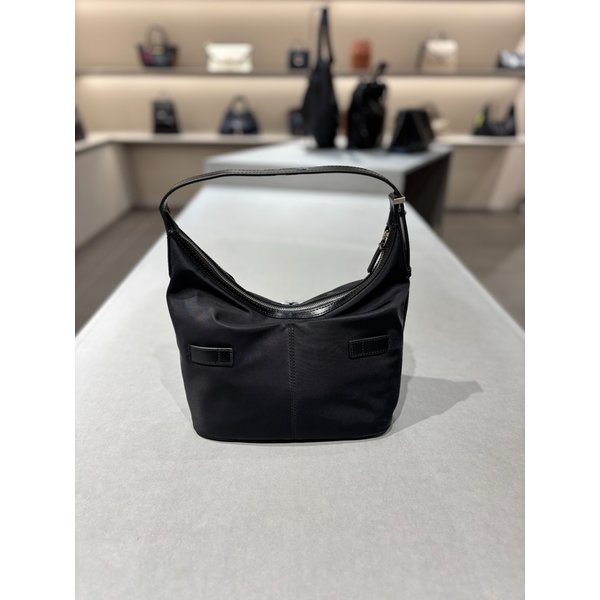 [파주점] 노바 나일론 토트백 24 Nova Tote Nylon RCBTX24665BKX