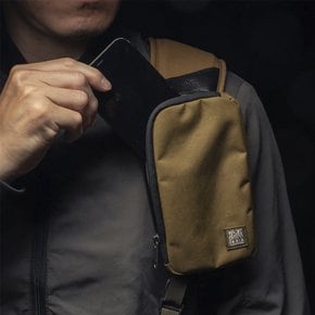 우탄크래프트 파우치 Armor 11 Phone Pouch, Khaki Brown