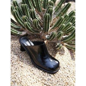 Julie Mules Leather Black