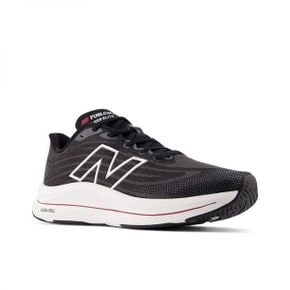 3896601 New Balance FuelCell Walker Elite