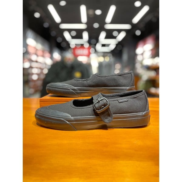 [시흥점] 남녀공용 스니커즈 메리제인 (블랙)(VN000CRRBJ4)