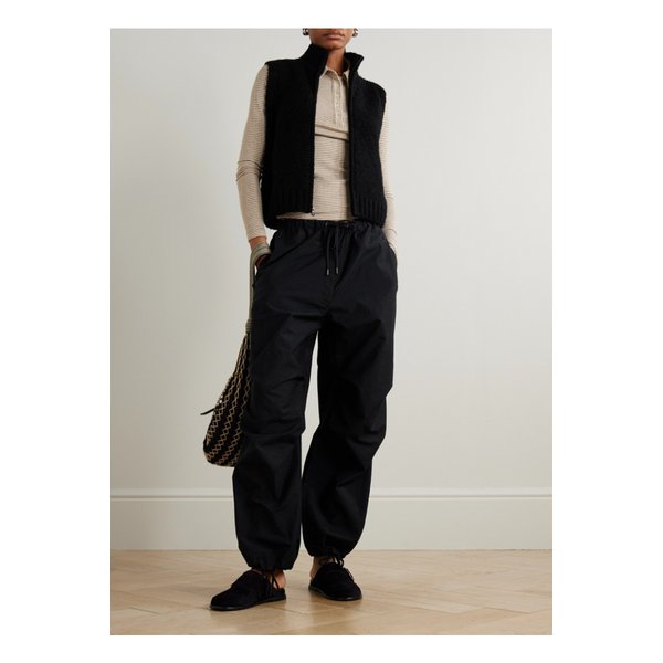 메리노 울 혼방 베스트 블랙 46376663162986624