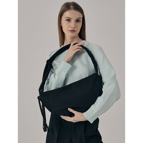 HALF MOON BAG BLACK 하프문백 블랙