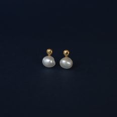 Pearl perfume earring (2024fw44)