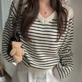 보니제이 / 레글런 브이넥 스트라이프 니트 티셔츠