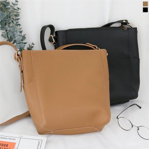 여성용 토스트 스퀘어 숄더백_P063157417