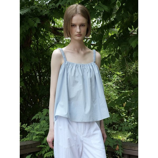 [리퍼브] BRI SLEEVELESS BANDING SHIRRING BLOUSE (SKY BLUE)