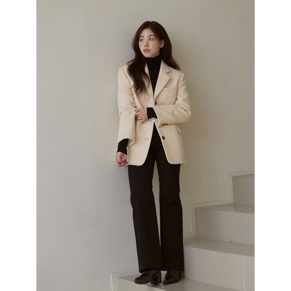 [단독] Aude Classic Jacket Butter