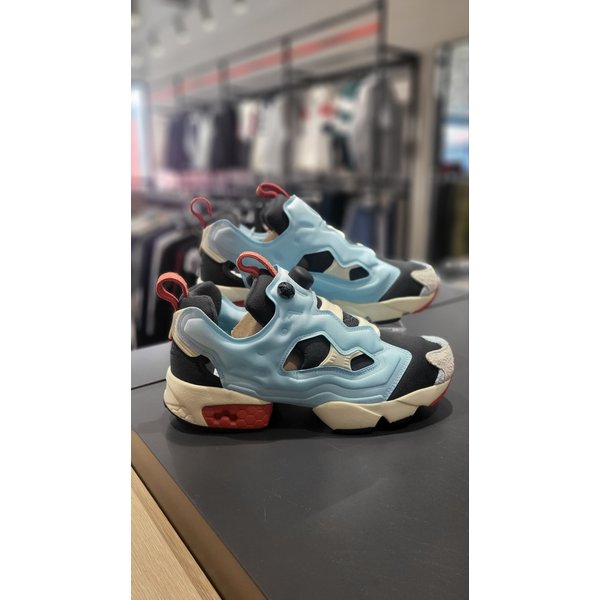 [여주점] RESO4EY1UB2  인스타 펌프 퓨리  남여공용운동화