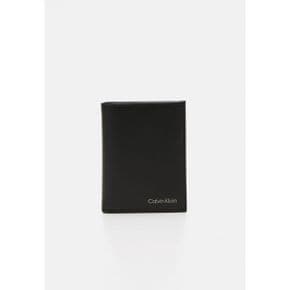 4721065 Calvin Klein SMOOTH BIFOLD - Wallet black