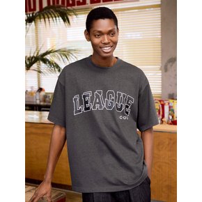 League Overlay Print T-shirt (PIGMENT CHARCOAL)