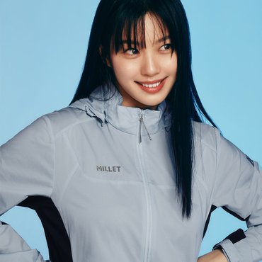 밀레 25SS고민시착장 봄여름철 여성용 방풍자켓 LD 쿨스트라이프 방풍 자켓 MXUUJ561(출시가269000원)