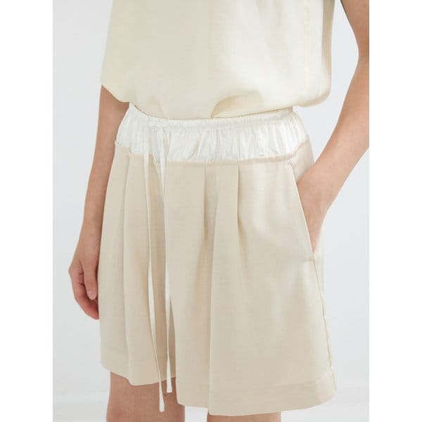SATIN CONTRAST LINEN SHORTS - BEGIE