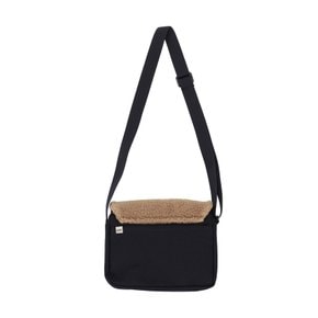 덤블 OP 로고 크로스백[OP]DUMBLE OP LOGO CROSS BAG