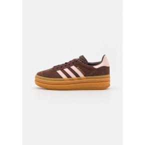 5105709 adidas GAZELLE BOLD - Trainers icey pink/auburn/gold metallic 112489416