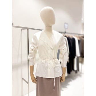 온앤온 [부산점] 사이드 셔링 벨티드 블라우스 (NJW6MB309)