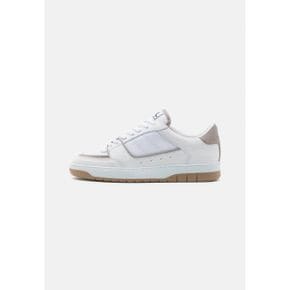 4721956 J.LINDEBERG COBE TENNIS - Trainers white 81049986