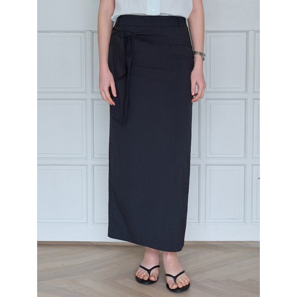 랩 맥시 스커트 블랙 BE050