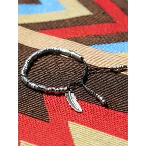 feather & antique silver beads bracelet