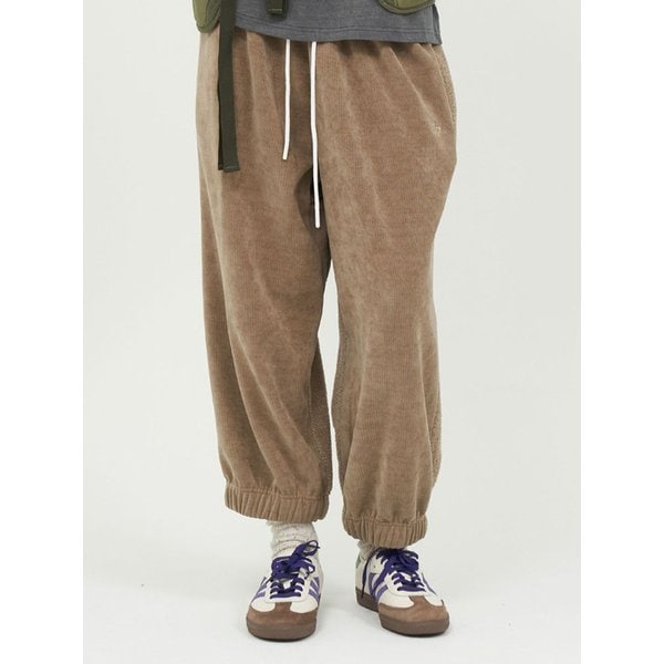 snow  pants