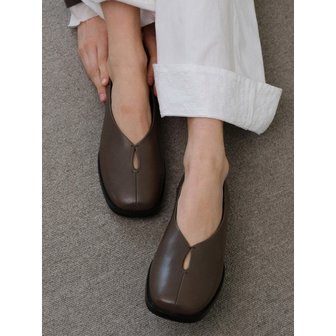 폴뉴아 [단독] LINDE FLAT MULE [TAUPE]