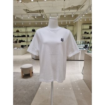 메종키츠네 [부산점] 여성 볼드 폭스헤드 패치 컴포트 반팔티셔츠 MW00111KJ0119-P100