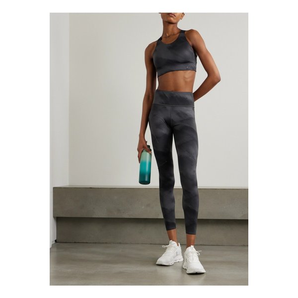 러닝 퍼포먼스 프린트  스트레치 저지 레깅스 블랙 1647597333894745