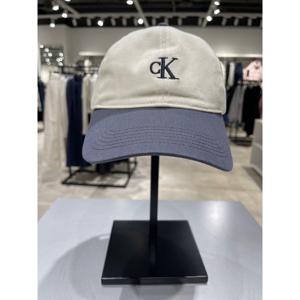 [파주점] [CK진]공용 스몰 모노그램 로고 컬러블락 볼캡 4G5000G-4XN