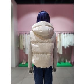[부산점] 제럴드 니트 배색 구스 베스트 패딩 BAPD61461