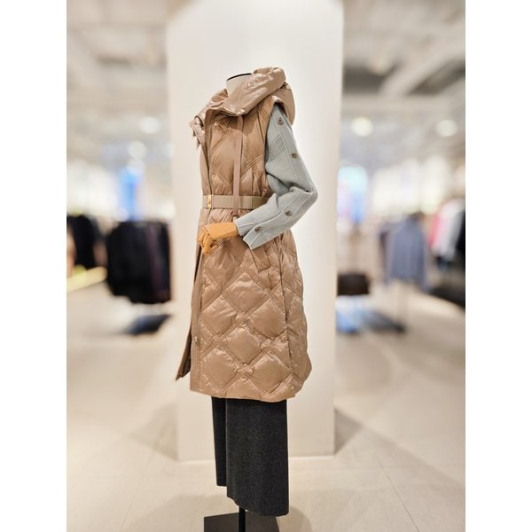 [파주점] [더아이잗컬렉션]구스다운 롱 후드 패딩 베스트 CRBA2PD701