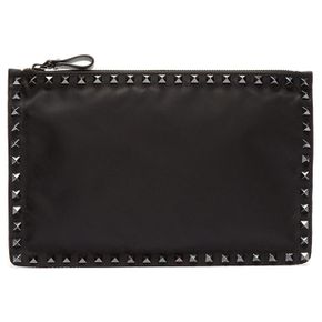 Rockstud 블랙 락스터드 나일론 슬림 클러치백 SY2P0565 NOV 0NO 72260668