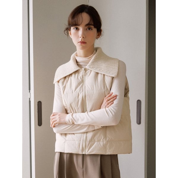 경량핏 니트 카라 집업 베스트_2color