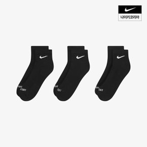 에브리데이 플러스 쿠션 트레이닝 앵클 삭스(3켤레) NIKE SX6890-010