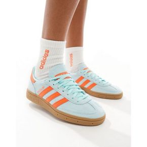 4884229 Adidas Originals Handball Spezial sneakers in light blue and orange