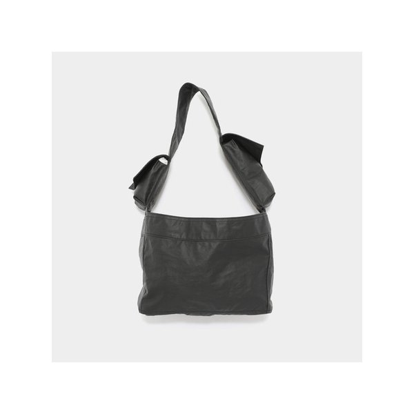 와이쓰리 26SS Y3로고 포켓 뉴스페이퍼 스몰 공용 숄더백 KE5028