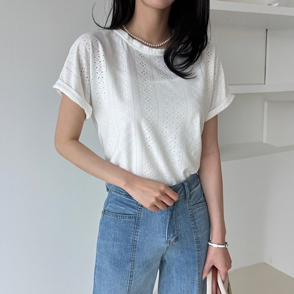 [모리스커밍홈] 롤업소매 펀칭 티셔츠_M2506TS030B