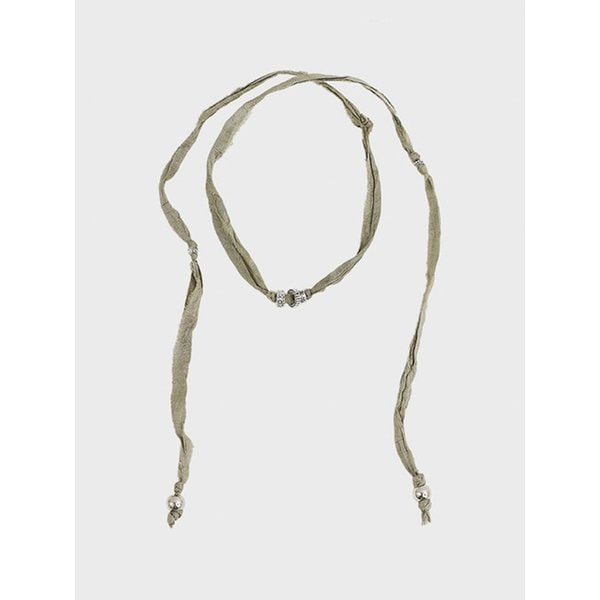 Silk string necklace_Olive